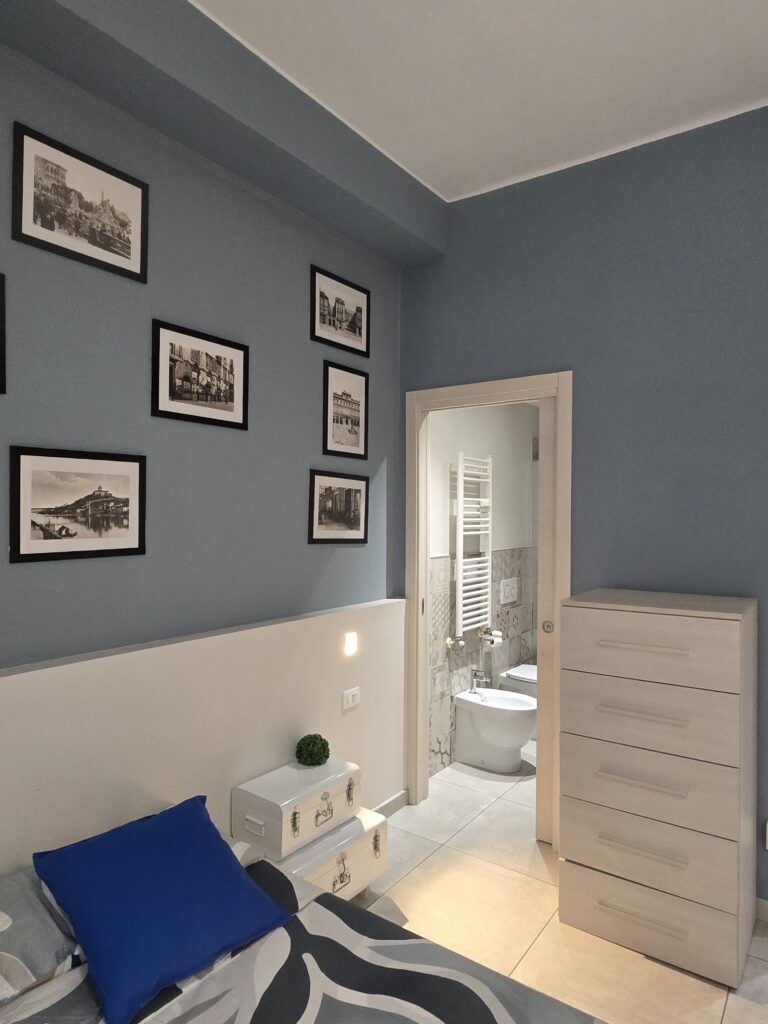 CAMERE 20251026 130000